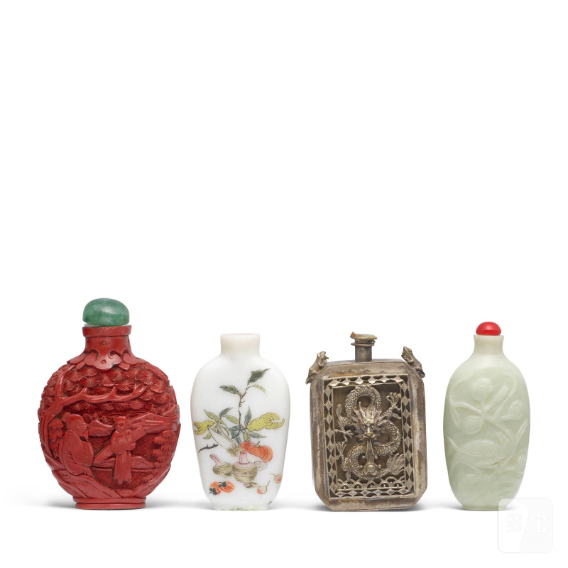 十九世紀 鼻烟壺四件 | FOUR SNUFF BOTTLES